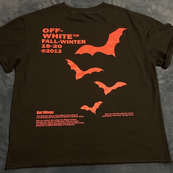 Off-White Black T-Shirt with Red Bat Design - Picture 1 of 3